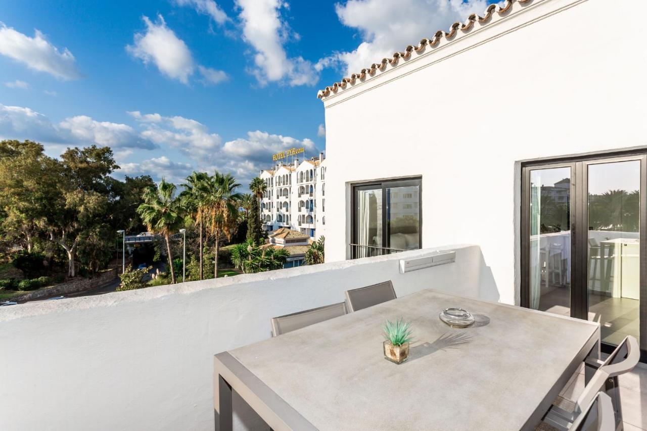 by Riva - Chic, Contemporary Studio in Puerto Banus Gardens Marbella Exterior foto